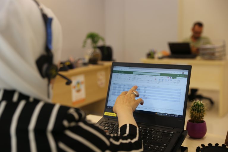 Sabah, Laptop, Türkei